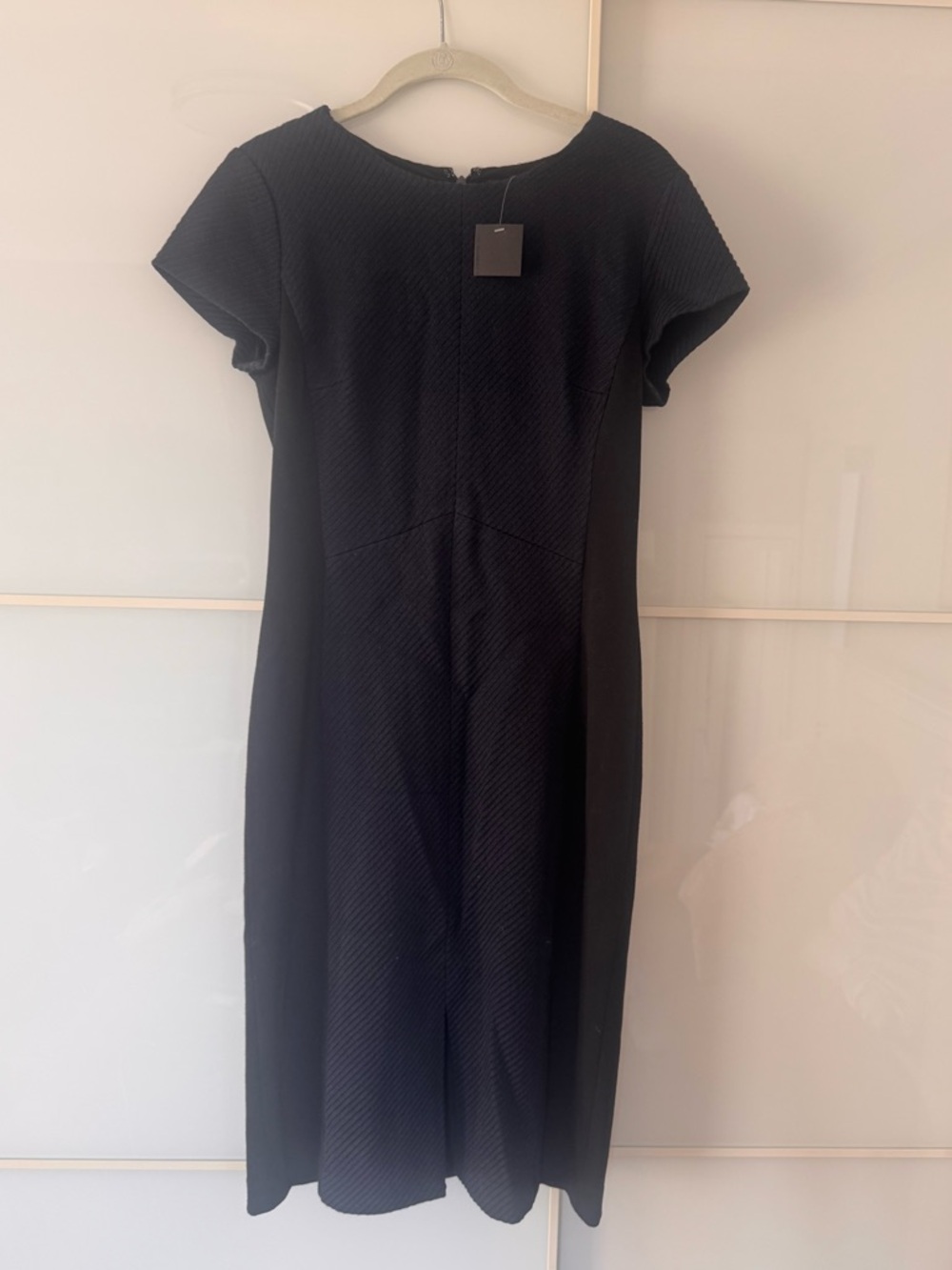 Club Monaco Chic Black/navy blue Wool Textured Midi Dress $249 new size 4